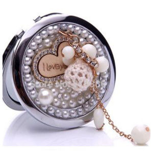 Pearl Heart Compact Mirror